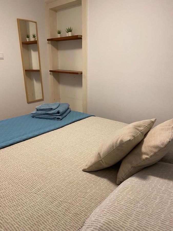 Cozy Estrela Apartment Lisbon Bagian luar foto